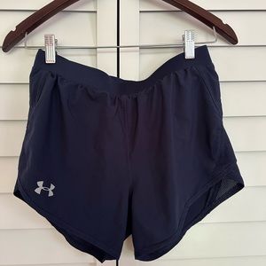 UNDER ARMOUR Running Short